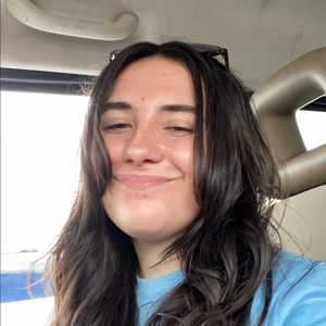 Meet your Posher, Georgia
